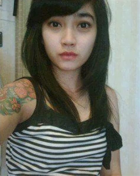 Indonesian Girls Porn Pics & Naked Photos